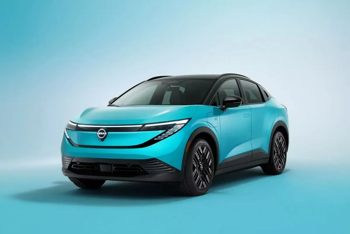 2026-Nissan-Leaf-Exterior-30