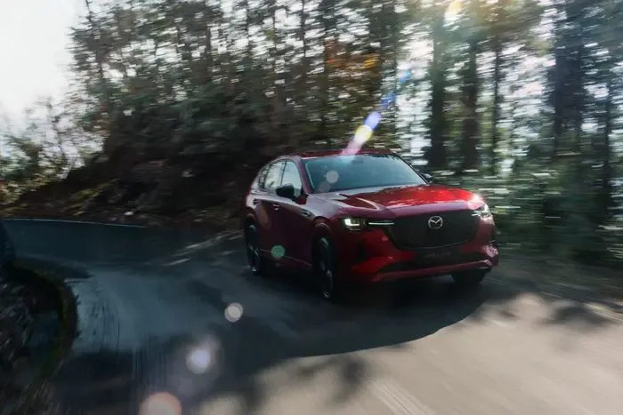 CX-80 de Mazda en via