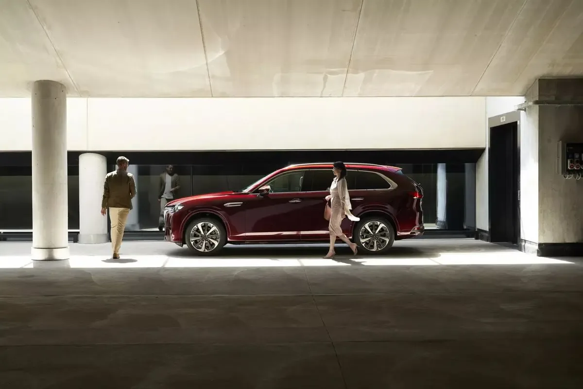 CX-80 de Mazda lateral