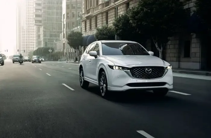 Mazda CX-5 en calle