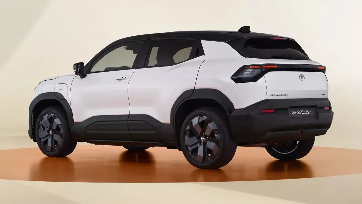 Toyota-Urban-Cruiser-7