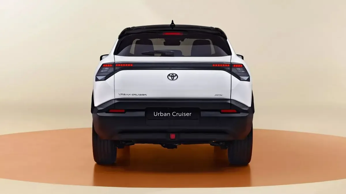 Toyota-Urban-Cruiser-9