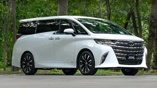 Toyota Alphard y crédito residual