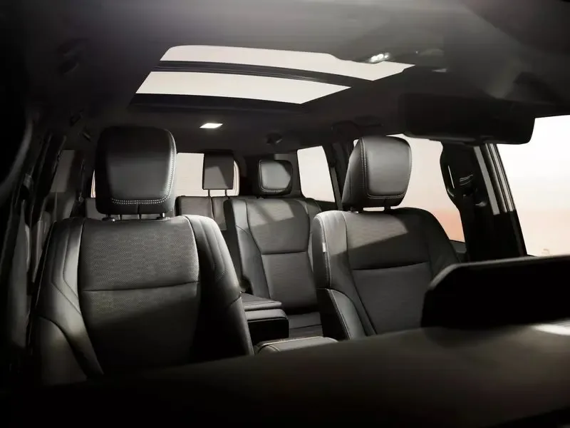 2024-Toyota-Land-Cruiser-7-1