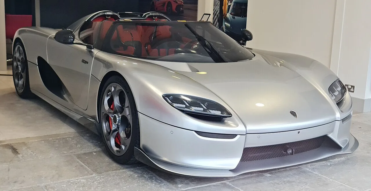Koenigsegg CC850, con su exclusivo sistema de transmisión manual-automática