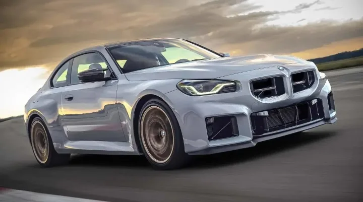 BMW M2 CS 2026 menos peso más potencia y tracción trasera