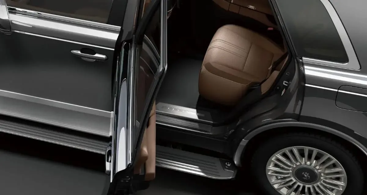 Detalle de asiento del SUV Century 2025