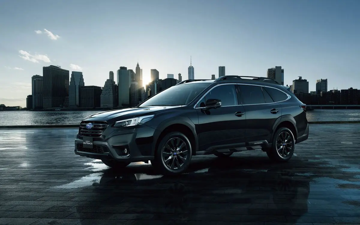 La historia del Subaru Legacy Outback lateral