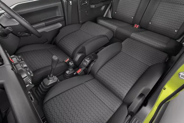Suzuki-Jimny-5-Door-Interior-5