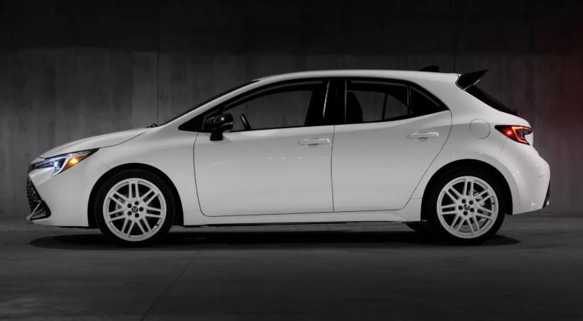 Toyota Corolla Hatchback 2026 estrena edición FX