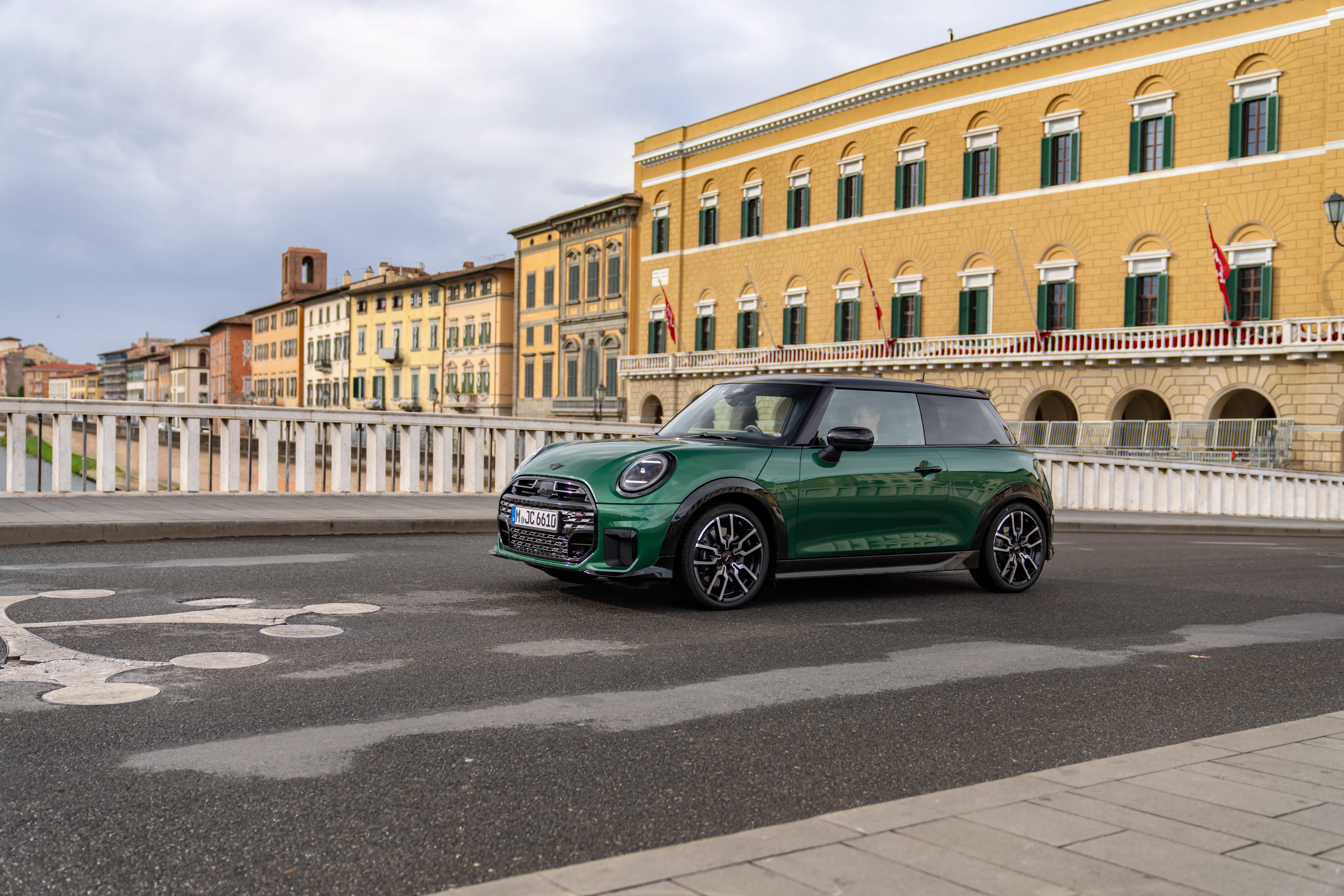 Mini Cooper S 2025, el deportivo más asequible con motor turbo de 204 CV