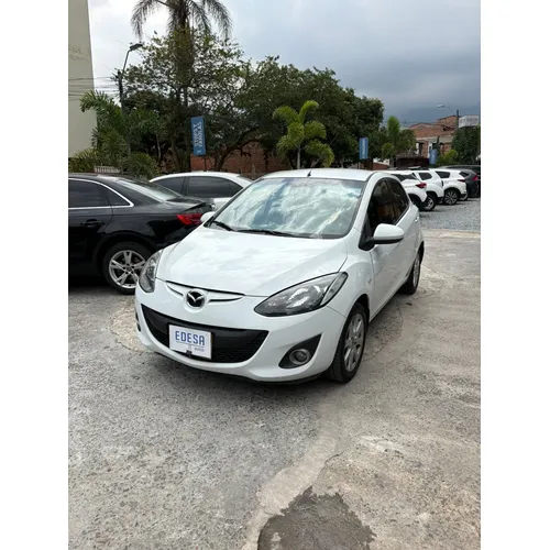 Mazda 2 en venta en Envigado